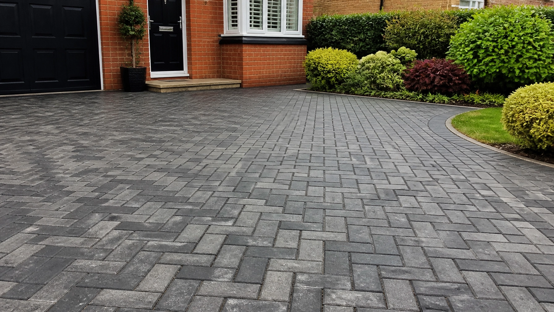 The Ultimate Guide to Paving in Stockport: Everything You Need for a Durable Driveway